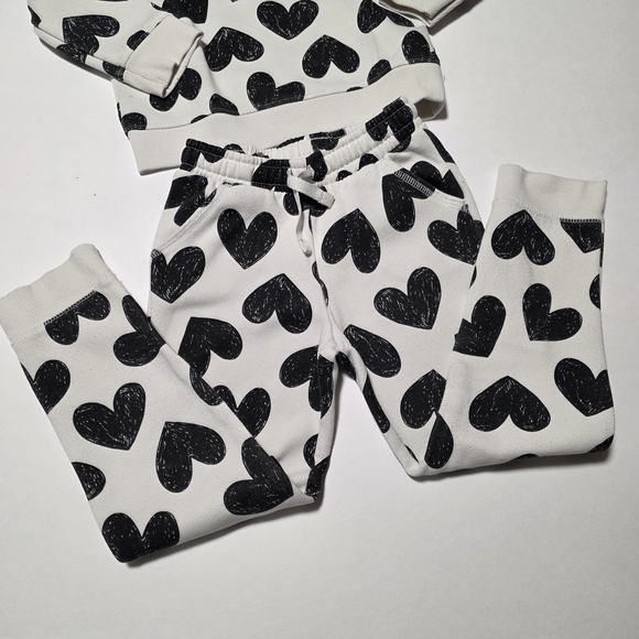 Cat & Jack Matching Sets Bundle - 7 Items - Picture 8 of 14